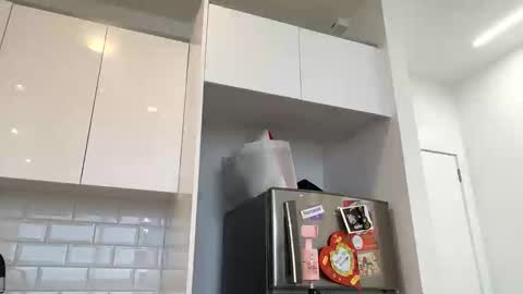 ChocolateCakeQueen online show from 18, 2, 2025