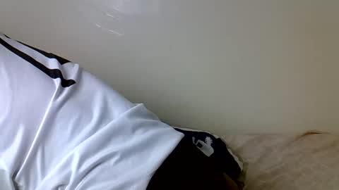 Snapshot of chocolateguys chatting on 25, 5, 2026 RonaldNicholas online show from 25, 5, 2026