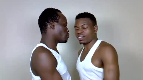 Snapshot of chocolateguys chatting on 6, 7, 2026 RonaldNicholas online show from 6, 7, 2026