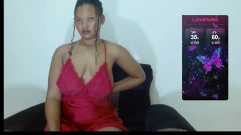 chocolatemilkebony online show from 6, 10, 2025