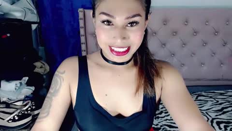 chocolatetriplex online show from 25, 2, 2026