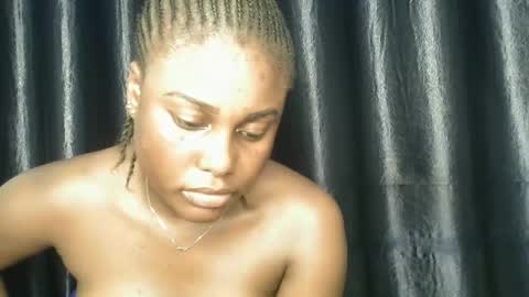 Snapshot of chocoslut22 chatting on 21, 11, 2025 chocoslut22 online show from 21, 11, 2025