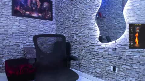 Chorey Thaylor online show from 7, 4, 2026