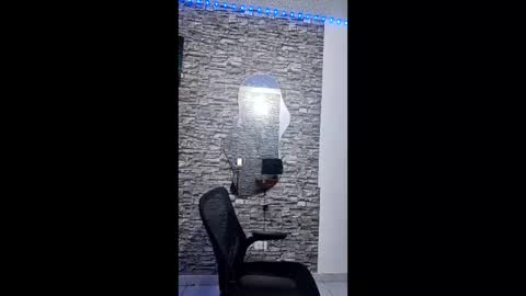 Chorey Thaylor online show from 8, 4, 2026