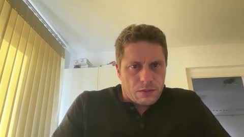 Snapshot of chris164 chatting on 14, 9, 2025 Chris online show from 14, 9, 2025