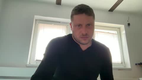 Snapshot of chris164 chatting on 2, 4, 2026 Chris online show from 2, 4, 2026