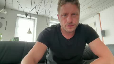 Chris online show from 4, 7, 2026