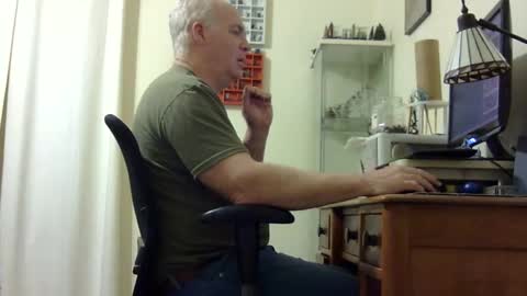 chris2002b online show from 22, 11, 2025