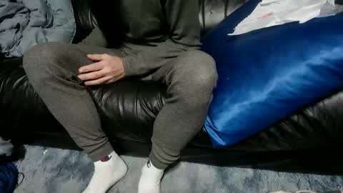 chris526520 online show from 12, 12, 2024