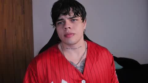 Snapshot of chris_cooperr chatting on 5, 2, 2025 Chris Cooper Independent model online show from 5, 2, 2025