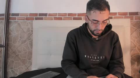 Snapshot of chris_kizz chatting on 7, 12, 2024 chris_kizz online show from 7, 12, 2024