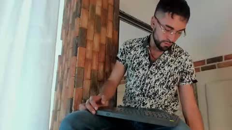 Snapshot of chris_kizz chatting on 9, 12, 2024 chris_kizz online show from 9, 12, 2024