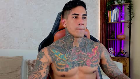 Snapshot of chris_reilly chatting on 1, 3, 2026 chris reilly online show from 1, 3, 2026