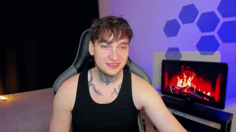 Chris Tyson online show from 8, 2, 2025