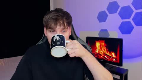 Chris Tyson online show from 12, 2, 2025