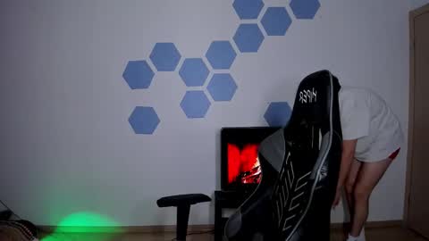 Chris Tyson online show from 22, 11, 2025