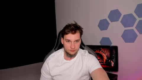 Chris Tyson online show from 1, 5, 2026