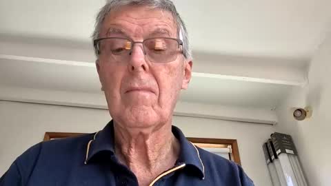 chrisbisex12 online show from 7, 6, 2026