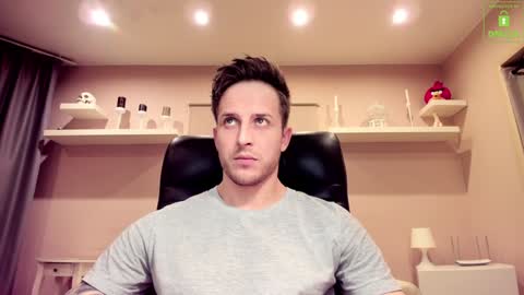 Snapshot of chriscarrey chatting on 8, 2, 2025 Chris online show from 8, 2, 2025
