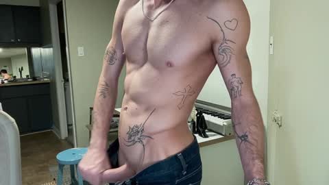 Snapshot of chriscool93 chatting on 3, 1, 2025 Content creator  artist online show from 3, 1, 2025