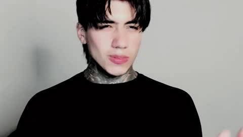 CHRIS  INDEPENT MODEL online show from 30, 10, 2025