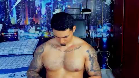 Snapshot of chriss_stewart2 chatting on 28, 10, 2025 Chriss Stewart online show from 28, 10, 2025