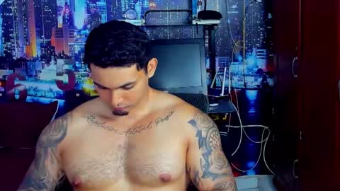 Snapshot of chriss_stewart2 chatting on 13, 11, 2025 Chriss Stewart online show from 13, 11, 2025