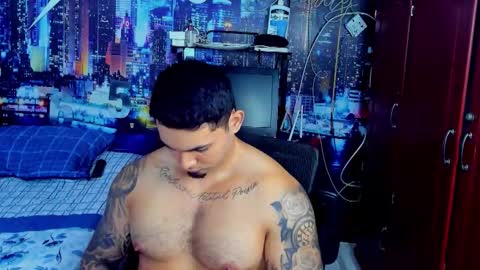 Snapshot of chriss_stewart2 chatting on 5, 12, 2025 Chriss Stewart online show from 5, 12, 2025