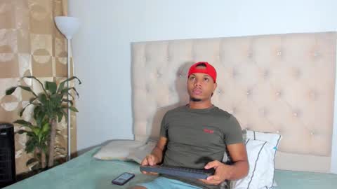 Chriss Vall online show from 6, 2, 2026