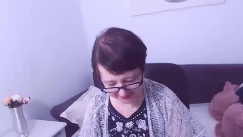 Christa online show from 10, 1, 2025