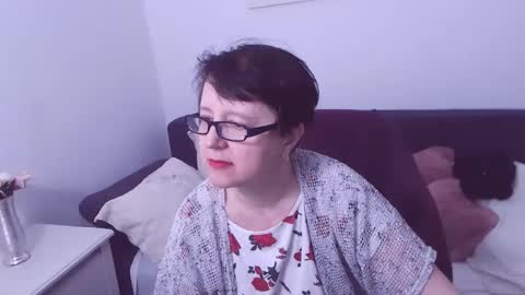 Christa online show from 12, 1, 2025