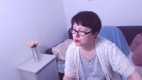 Christa online show from 8, 2, 2025