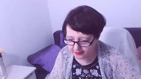 Christa online show from 21, 2, 2025