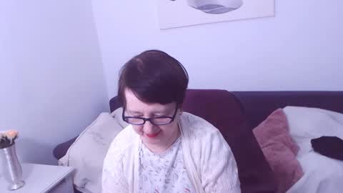 Christa online show from 23, 2, 2025