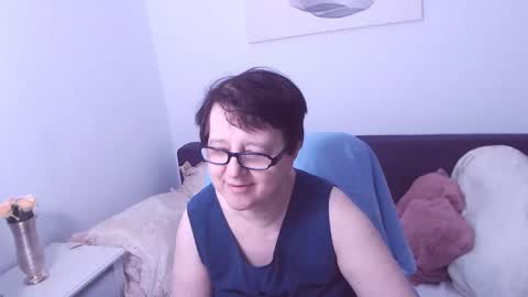 Christa online show from 2, 11, 2025