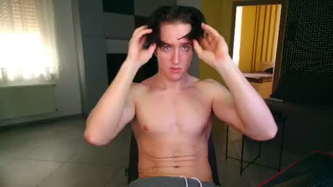 UPVOTE ME ------  ILL DO SOMETHING FOR FREE online show from 8, 7, 2026