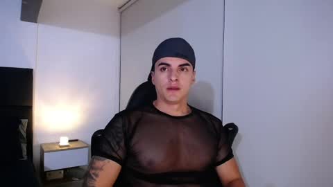 Snapshot of christianvalenzia chatting on 10, 1, 2025 Christian online show from 10, 1, 2025