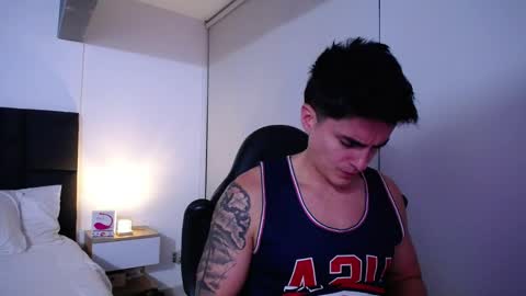 Snapshot of christianvalenzia chatting on 23, 10, 2025 Christian online show from 23, 10, 2025