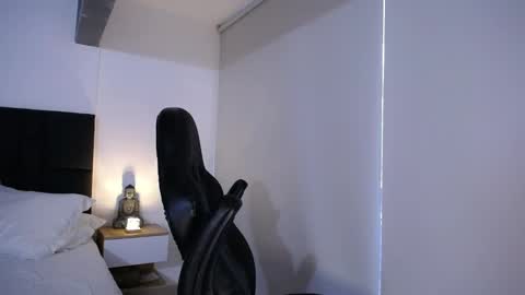 Snapshot of christianvalenzia chatting on 15, 12, 2025 Christian online show from 15, 12, 2025