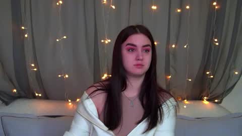 Christina online show from 24, 11, 2025