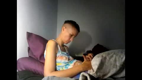 Christina Saunters online show from 7, 2, 2025