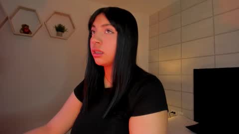 Christine  online show from 4, 2, 2026