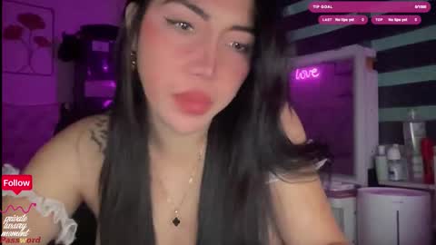 christine online show from 21, 10, 2025