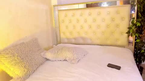 Snapshot of christopher_hunter chatting on 1, 2, 2026 Chrisopher Hunter online show from 1, 2, 2026