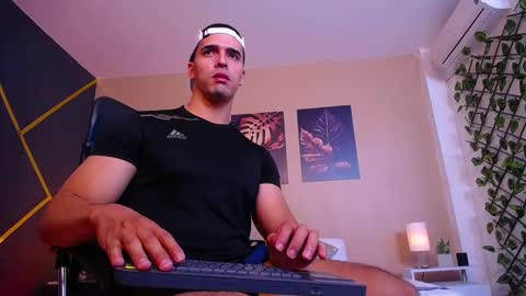 Christopher Black online show from 21, 10, 2025