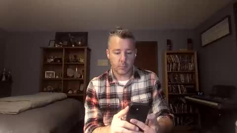 Snapshot of chrisw8121 chatting on 23, 11, 2025 chrisw8121 online show from 23, 11, 2025