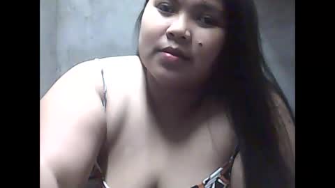 Snapshot of chubbylecious chatting on 27, 10, 2025 Rita online show from 27, 10, 2025