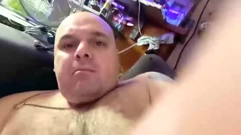 chubbyman40 online show from 13, 2, 2026