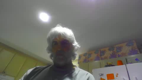 Snapshot of chuck354139 chatting on 8, 1, 2025 chuck354139 online show from 8, 1, 2025