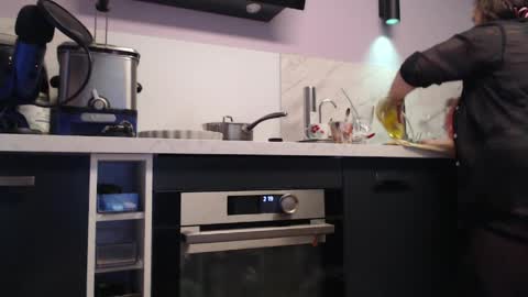 Jessica online show from 5, 4, 2026